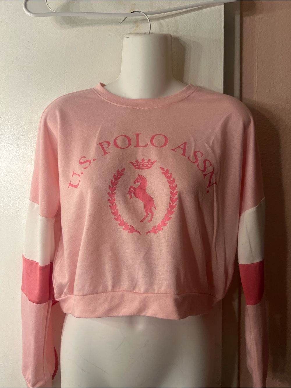 U.S. Polo Assn. Pink Colorblock Cropped Logo Sweatshirt
